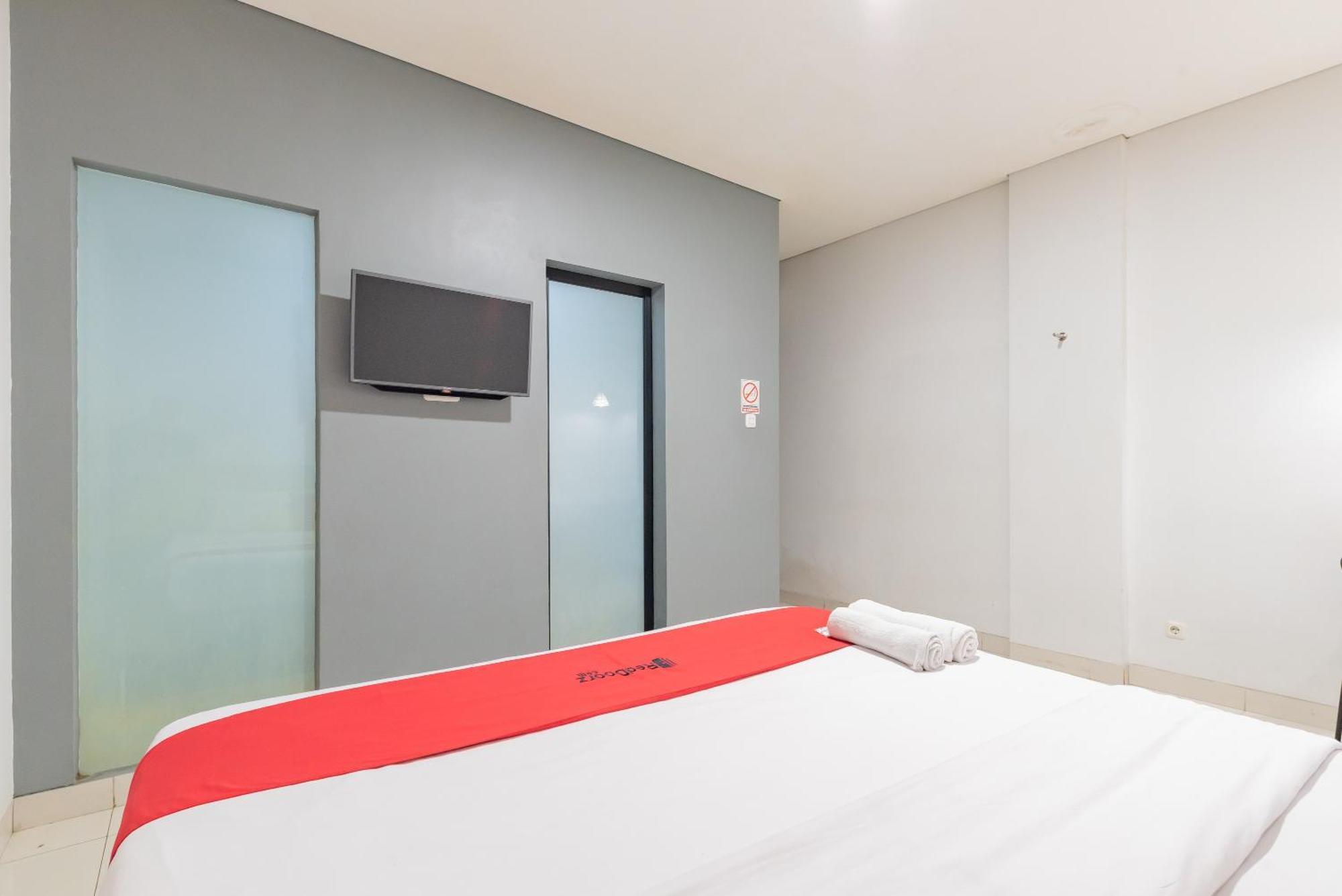Hotel Reddoorz @ Malabar Street Bandung Exterior foto
